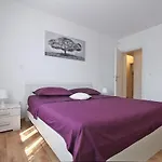 Apartament Valbandon 2198