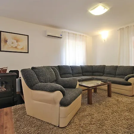 Apartament Valbandon 2198 Fažana